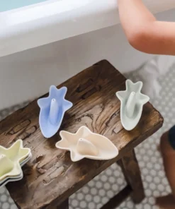 Alternative view of SunnyLife Sharkboat Splash Toys Apple Sorbet