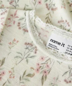 Alternative view of Name It Wang Wool Body Snow White/Flowers