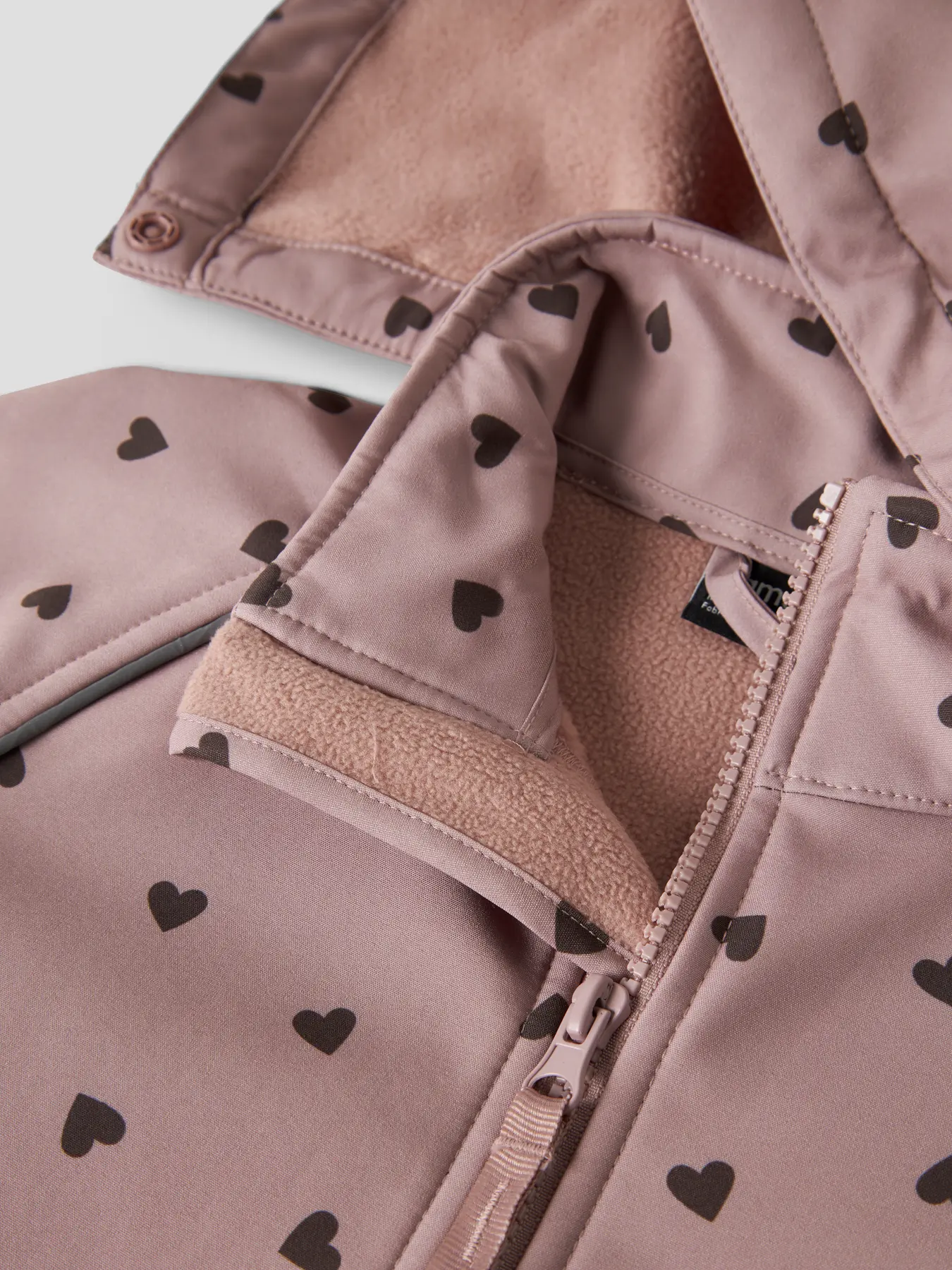 Name It Falfa08 Softshell Suit Woodrose/Hearts - Image 3